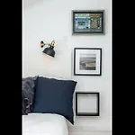 Lapa 3bdr Duplex W/ Balcony By Lovelystay Apartment *