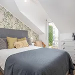 Lapa 3bdr Duplex W/ Balcony By Lovelystay * Lisbon