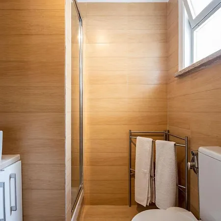 דירה Lapa 3bdr Duplex W/ Balcony By Lovelystay *